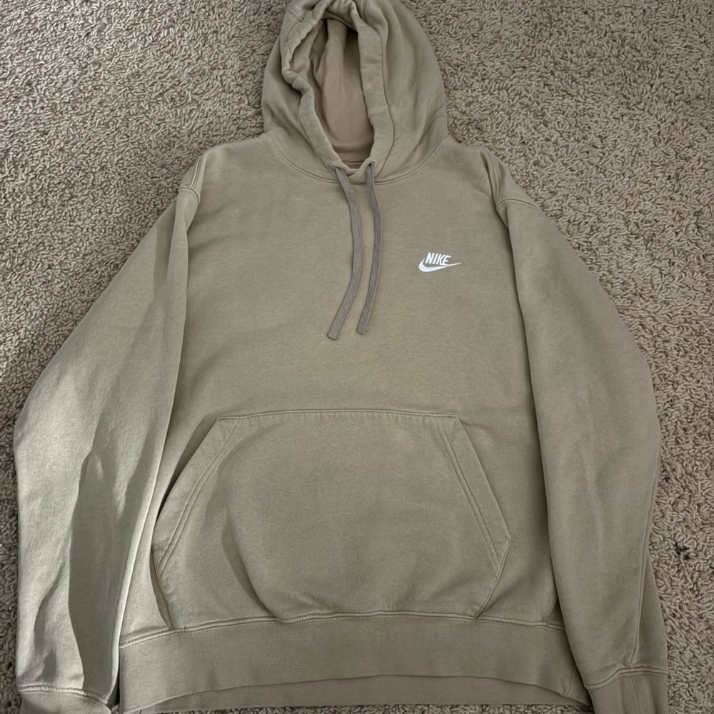 Nike Tan Sweatshirt Relaxed Fit with Ribbed Cuffs